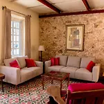 Casa Palmas By Majikal B&B