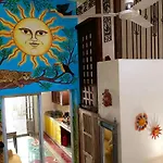 Casa Sol Y Luna By Majikal B&B