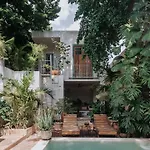 Casa Mezcla - Bed & Breakfast