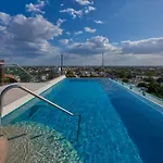 City Express Plus By Marriott Merida