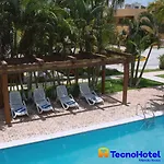 Tecnohotel Itzaes
