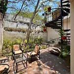 Hotel & Hostal Boutique Casa Garza