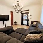Villa Colonial En El Centro Con Alberca