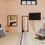Casa De Cortes