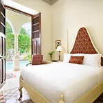 Casa Lecanda Boutique Hotel