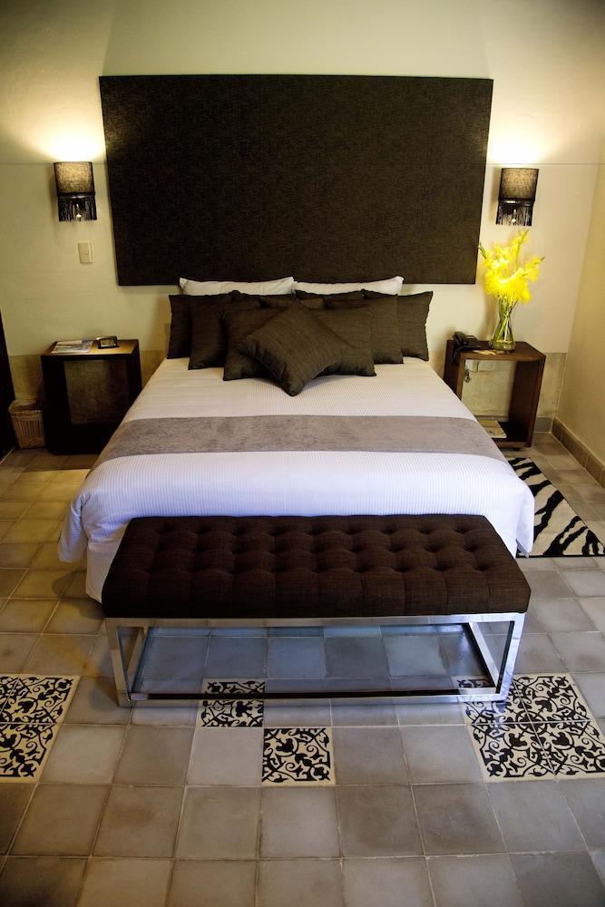 Hotel Ya'ax Boutique Merida