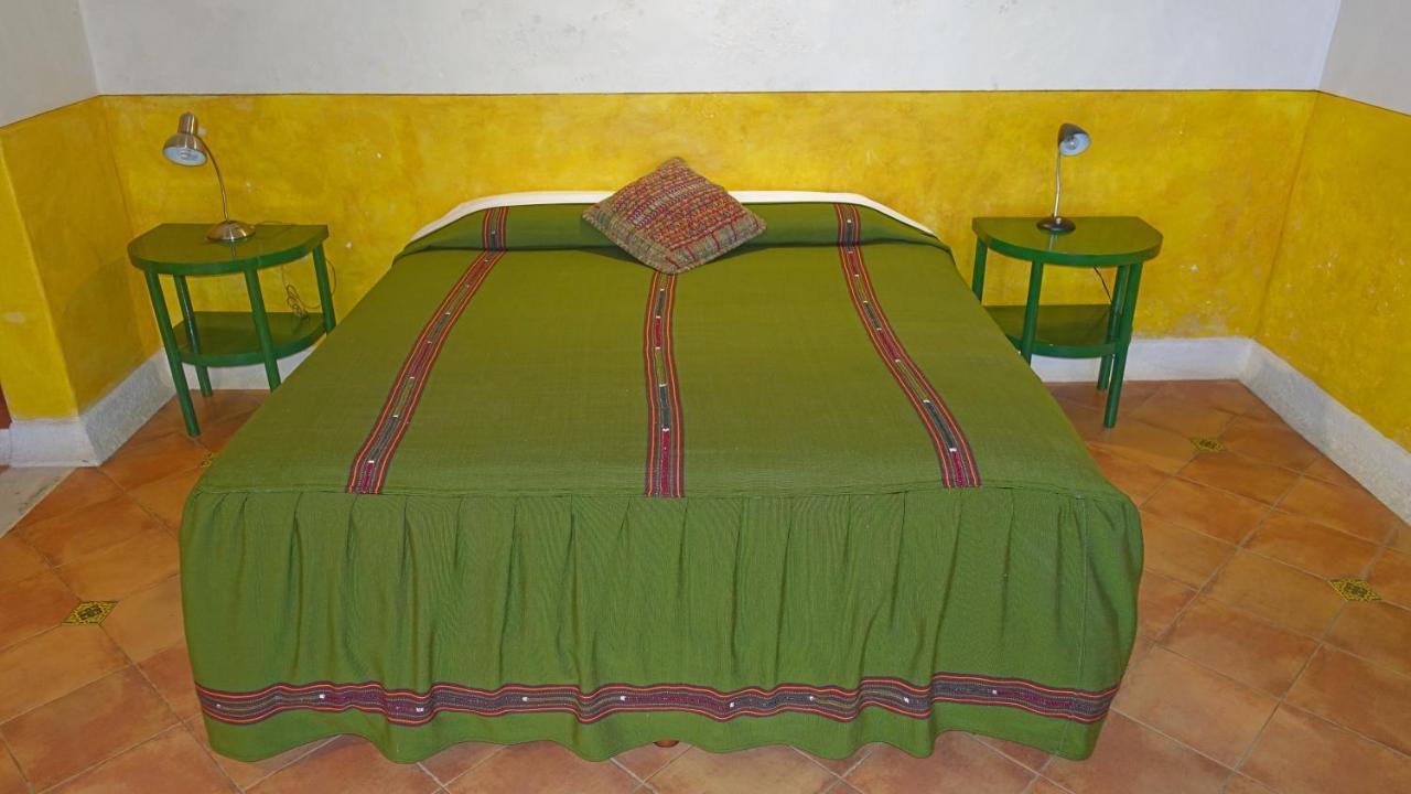 Medio Mundo Hotel