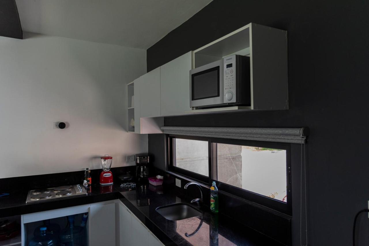 Townhouse Totalmente Equipado A 13 Minutos Del Centro Y Cerca De Sumercados, Centros De Convenciones Y Plazas Comerciales * Mérida