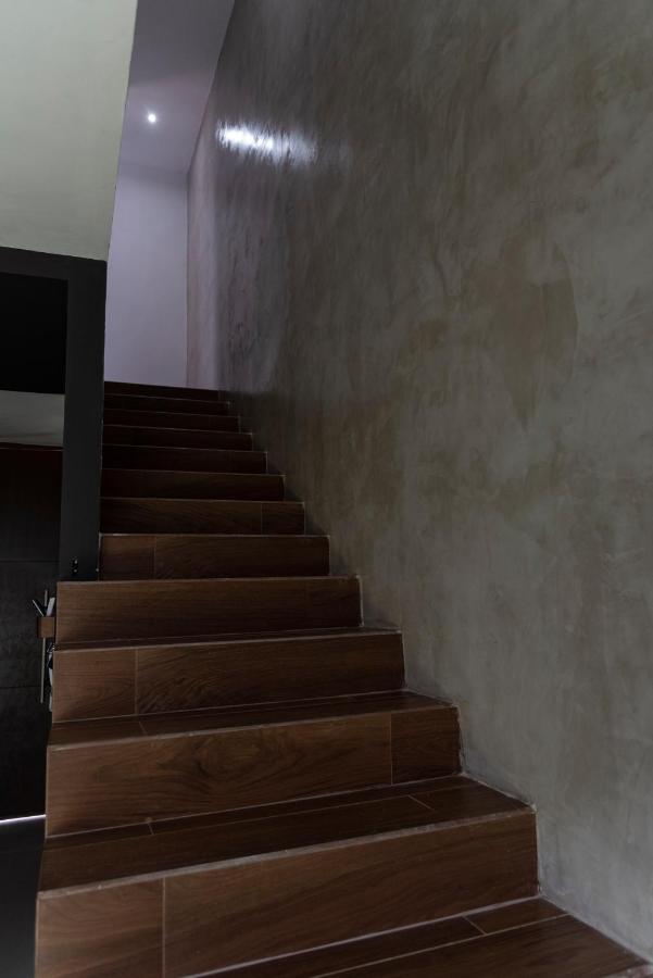 Apartamento Townhouse Totalmente Equipado A 13 Minutos Del Centro Y Cerca De Sumercados, Centros De Convenciones Y Plazas Comerciales Mérida