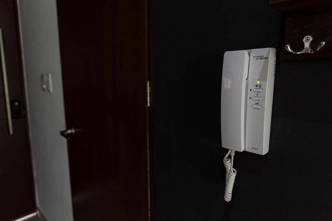 Townhouse Totalmente Equipado A 13 Minutos Del Centro Y Cerca De Sumercados, Centros De Convenciones Y Plazas Comerciales Apartamento *