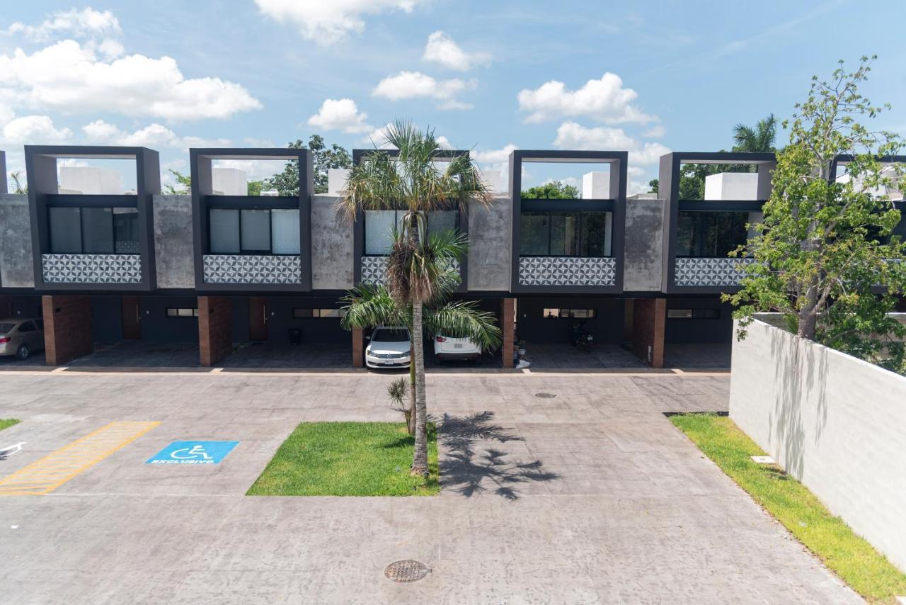 Townhouse Totalmente Equipado A 13 Minutos Del Centro Y Cerca De Sumercados, Centros De Convenciones Y Plazas Comerciales *