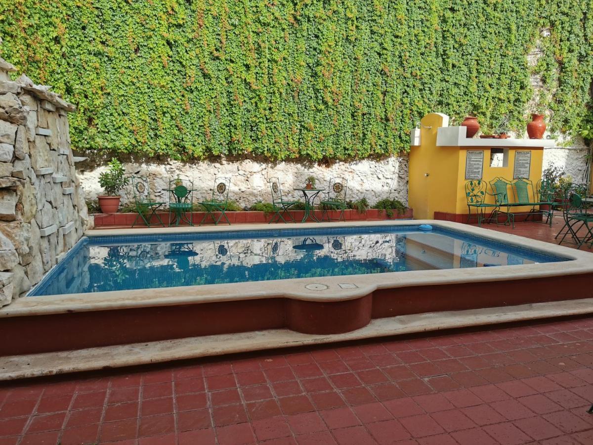 Hotel Mucuy 3*