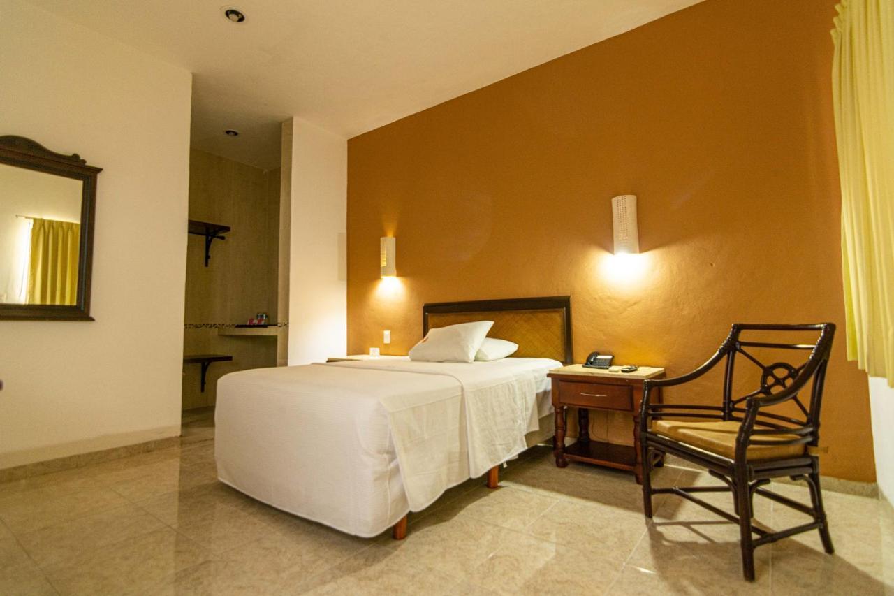 Hotel María Jose 3*