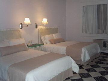 Misión Panamericana Hotel