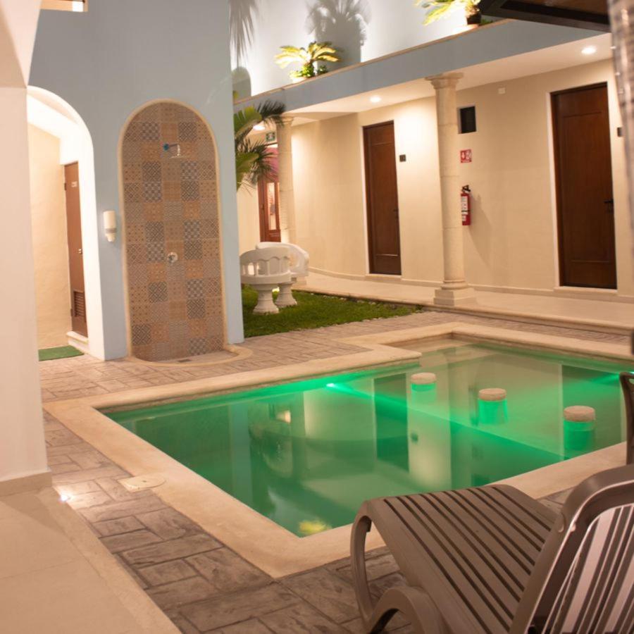 Hotel Monjas 4*