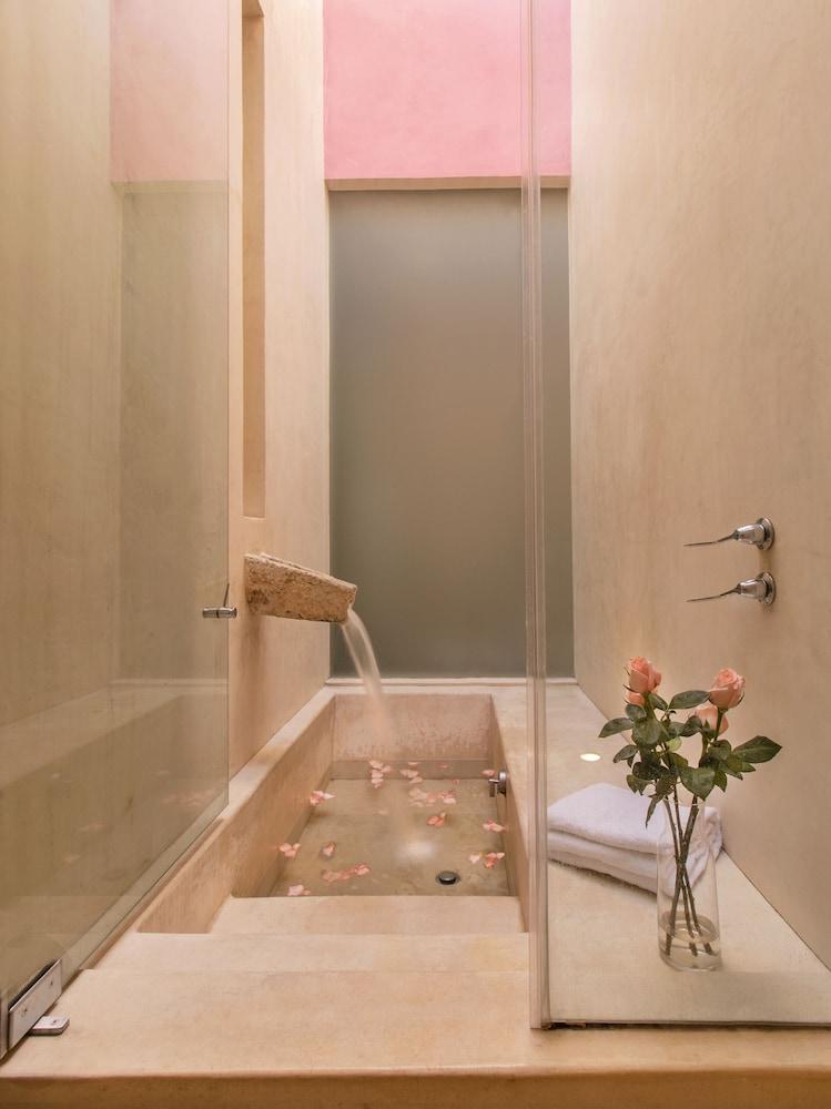 Rosas&xocolate Boutique Hotel+spa 5*