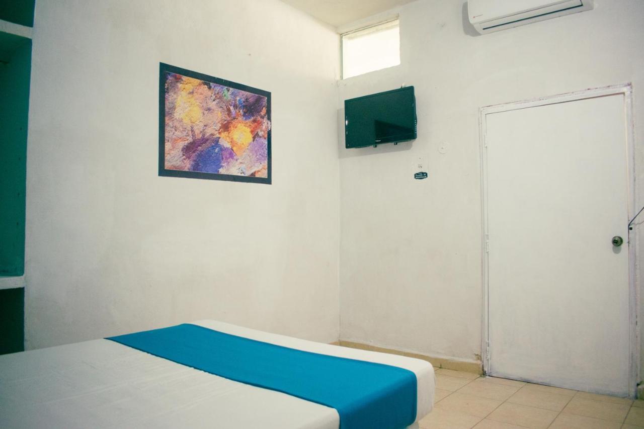 57 Hotel 2*