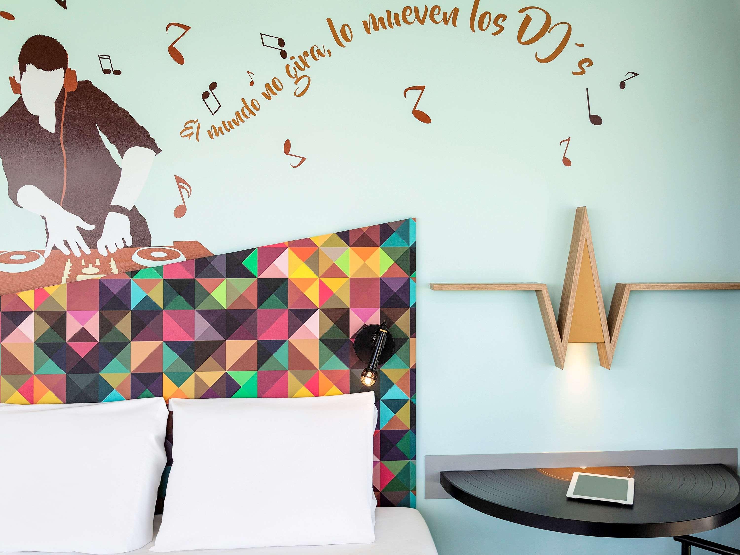 Ibis Styles Galerias 3*