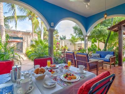 Casa 411 Bed & Breakfast