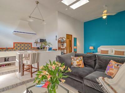 Casa 411 Bed & Breakfast