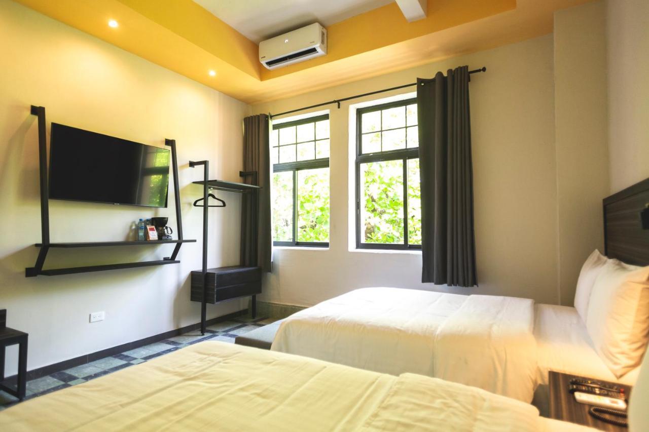 La Nacional By Kavia Hotel 3*