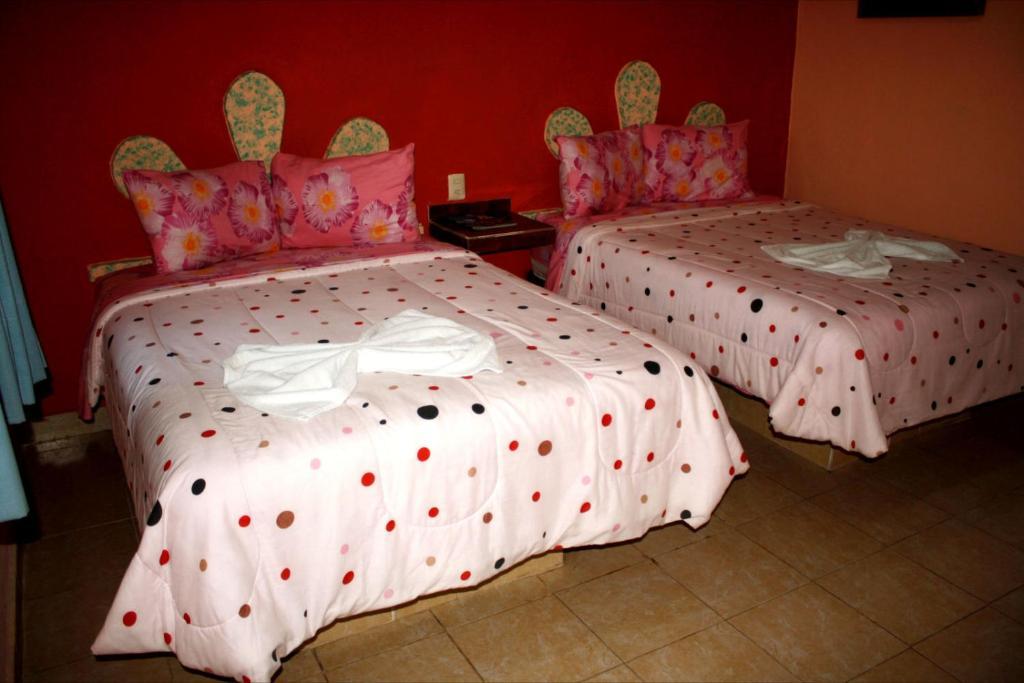 Hotel Cortijo De Cortes Merida