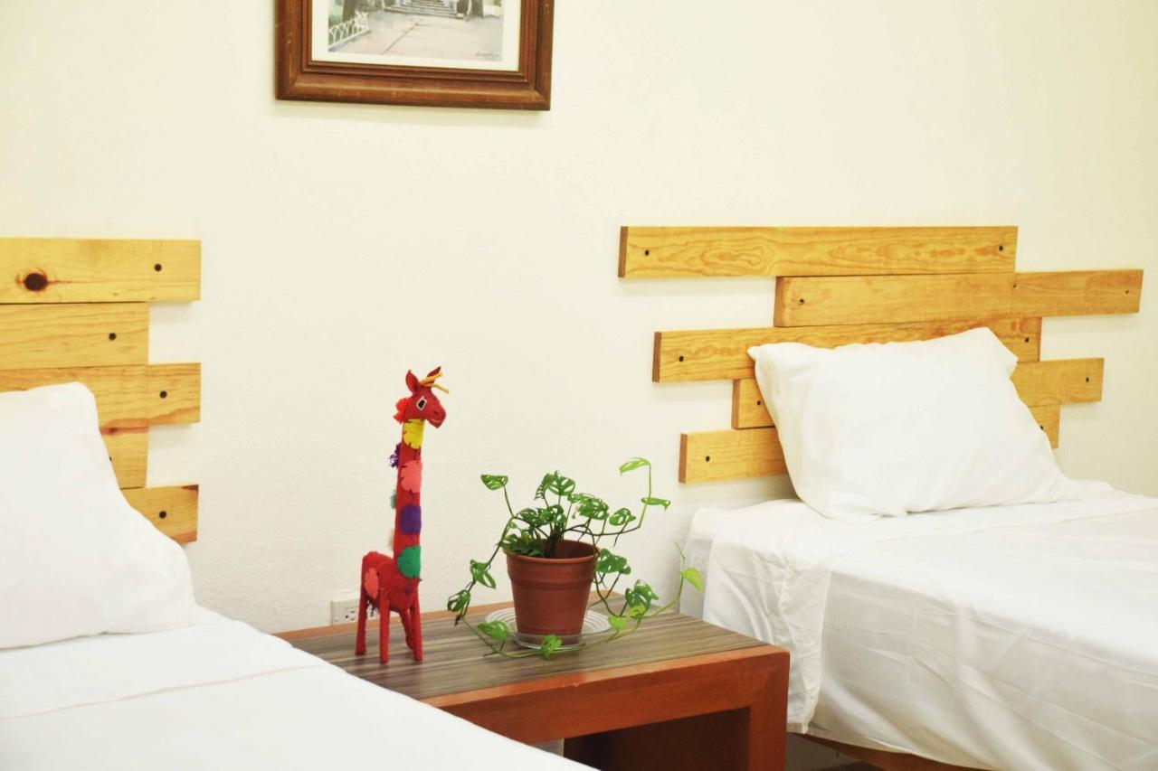 Hostal Casa Bohemia *