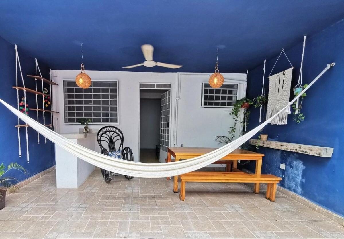 La 78 Alberca Y Garage Con Porton Electrico Сasa de vacaciones Mérida