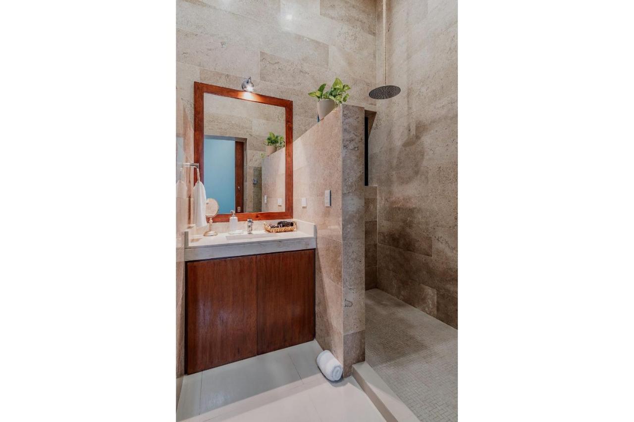 Rincon Del Cielo Rooftop With Glass Walled Pool * Merida
