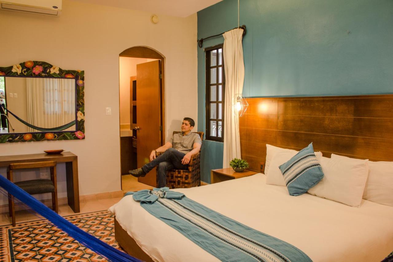 Hotel Marionetas 4*