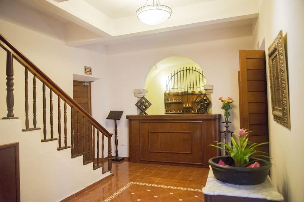 Hotel Maison Del Embajador