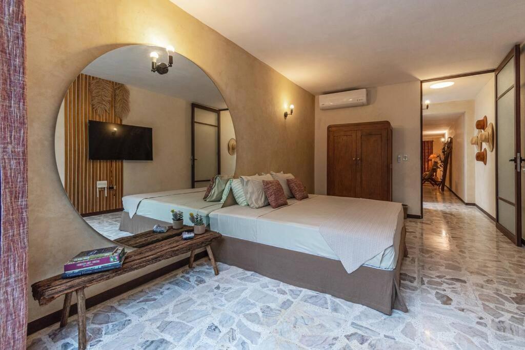 Casa Itinerante, Santa Ana / Merida, Centro. * Mérida