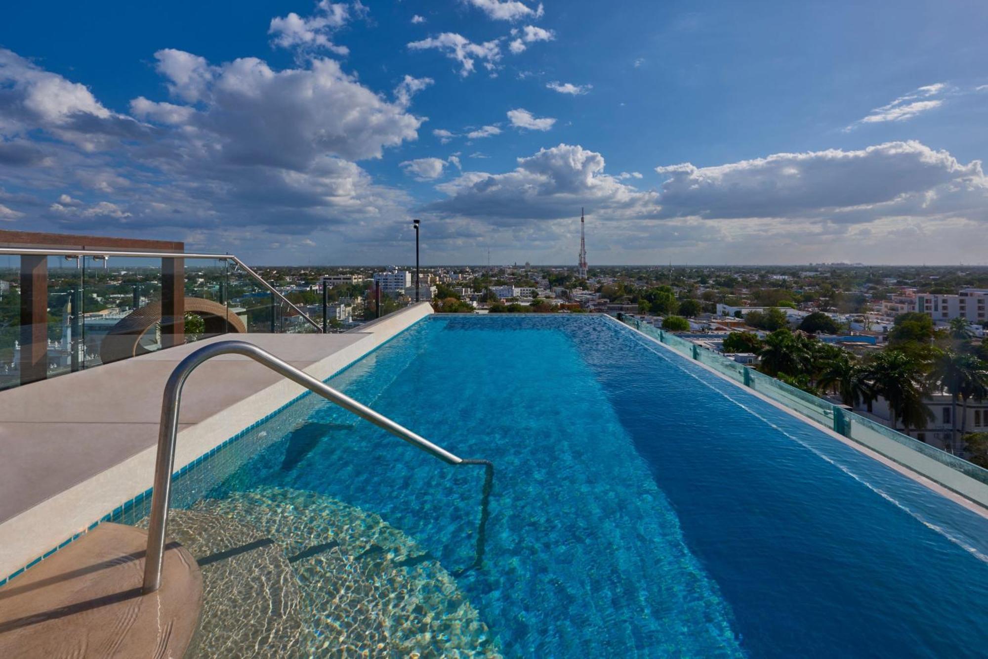 Express By Marriott Hotel 4*