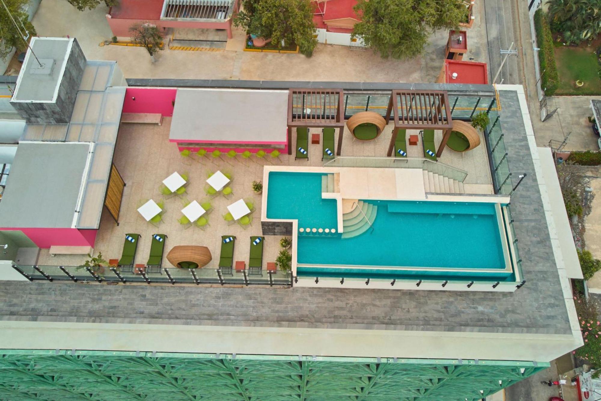 Express By Marriott Hotel 4*