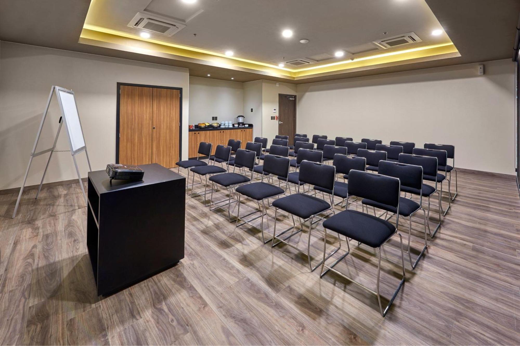 Hotel Express By Marriott