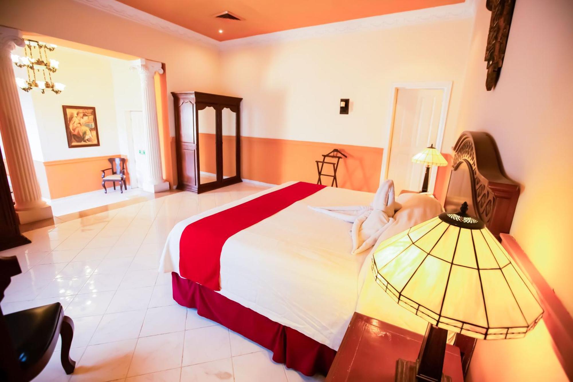 Boutique La Mision De Fray Diego Hotel 5*