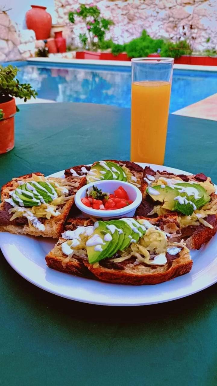 Mucuy Hotel 3*