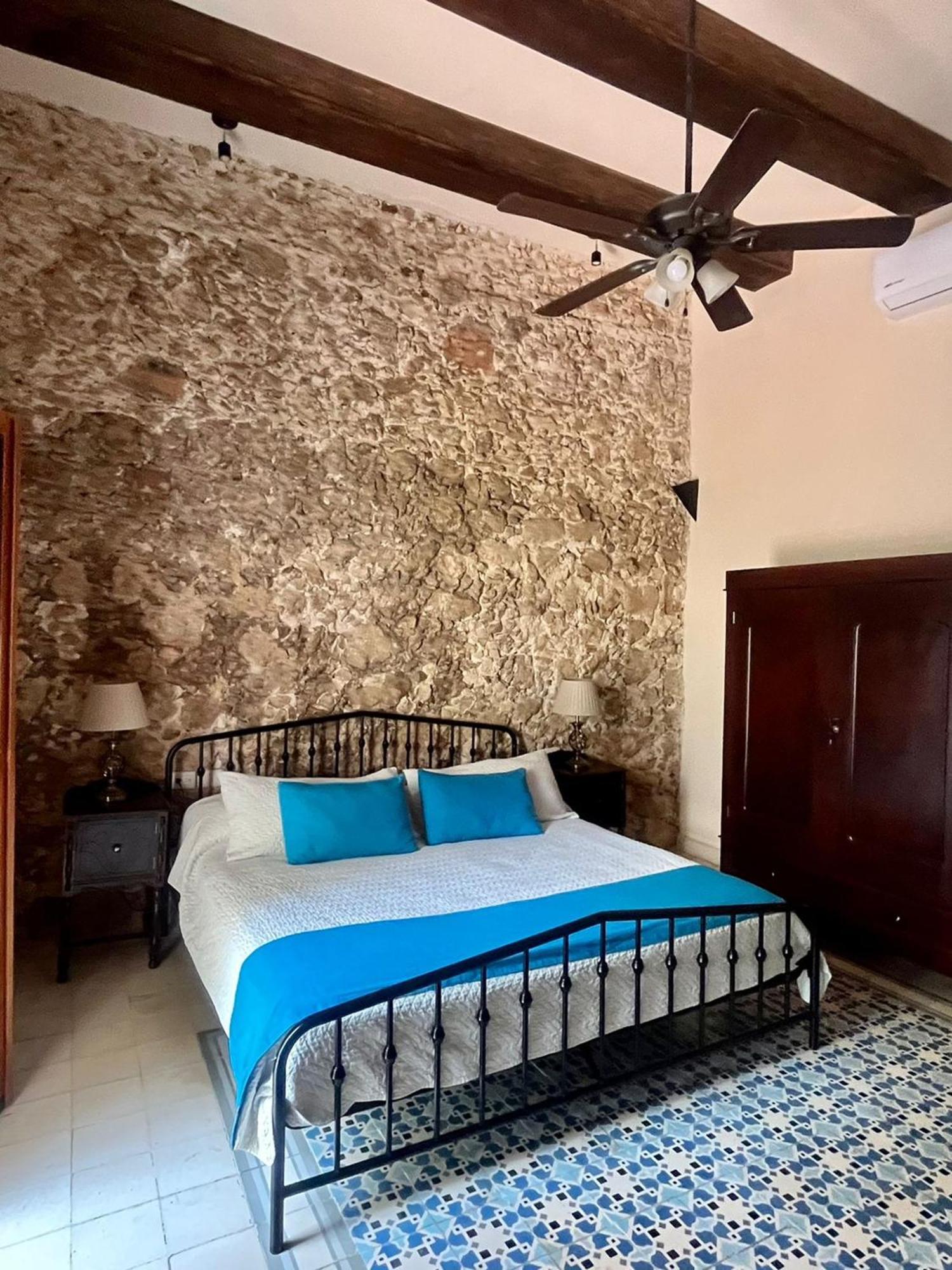 Hotel & Boutique Casa Garza *