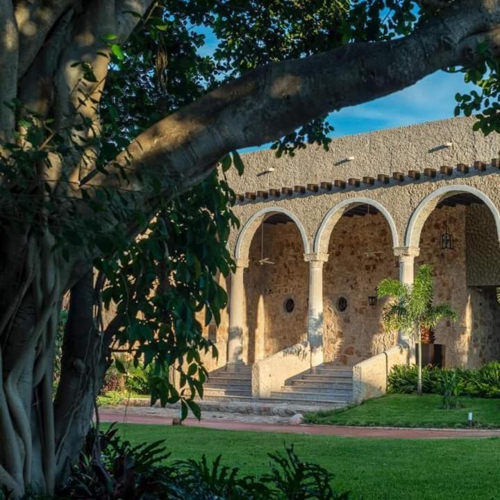 Hotel Hacienda Santa Cruz 5*