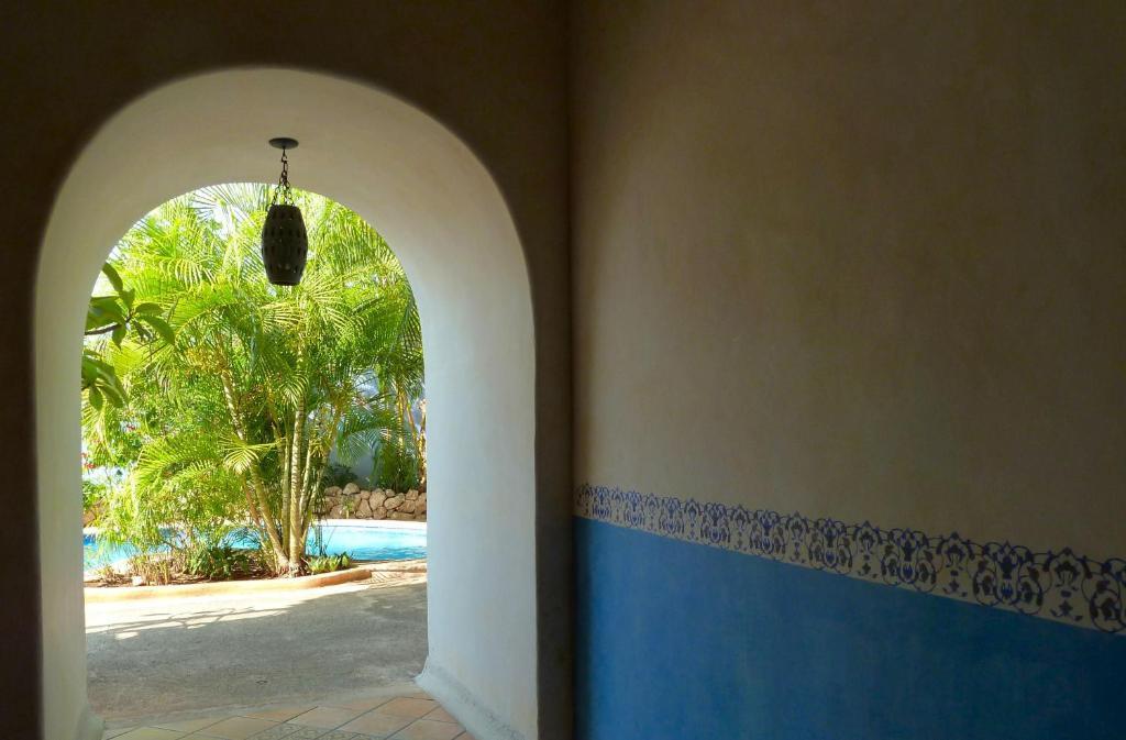 Medio Mundo Hotel 3*