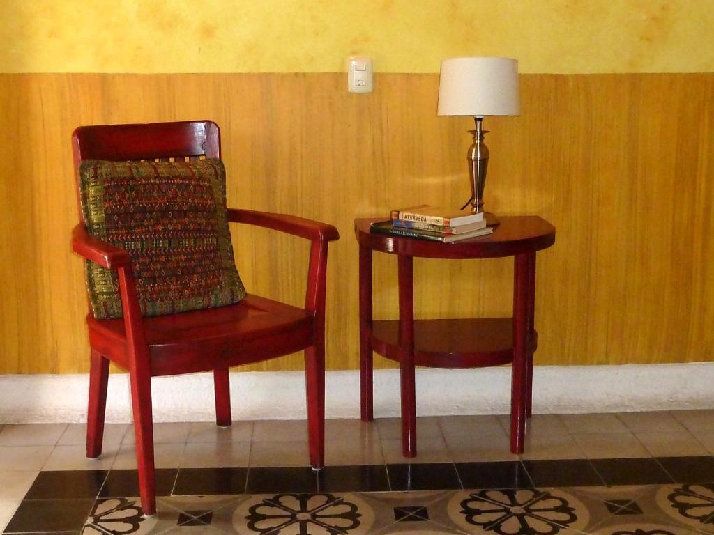 Medio Mundo Hotel