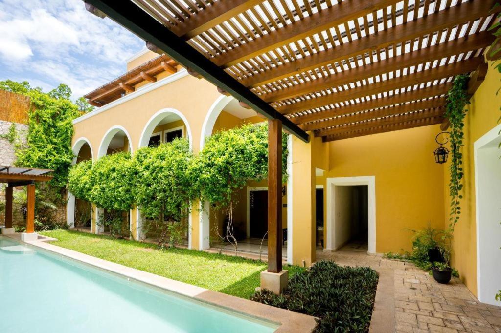 Boutique By The Museo Hotel 4*