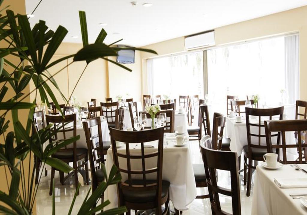 Hotel Mision Express Altabrisa 3*