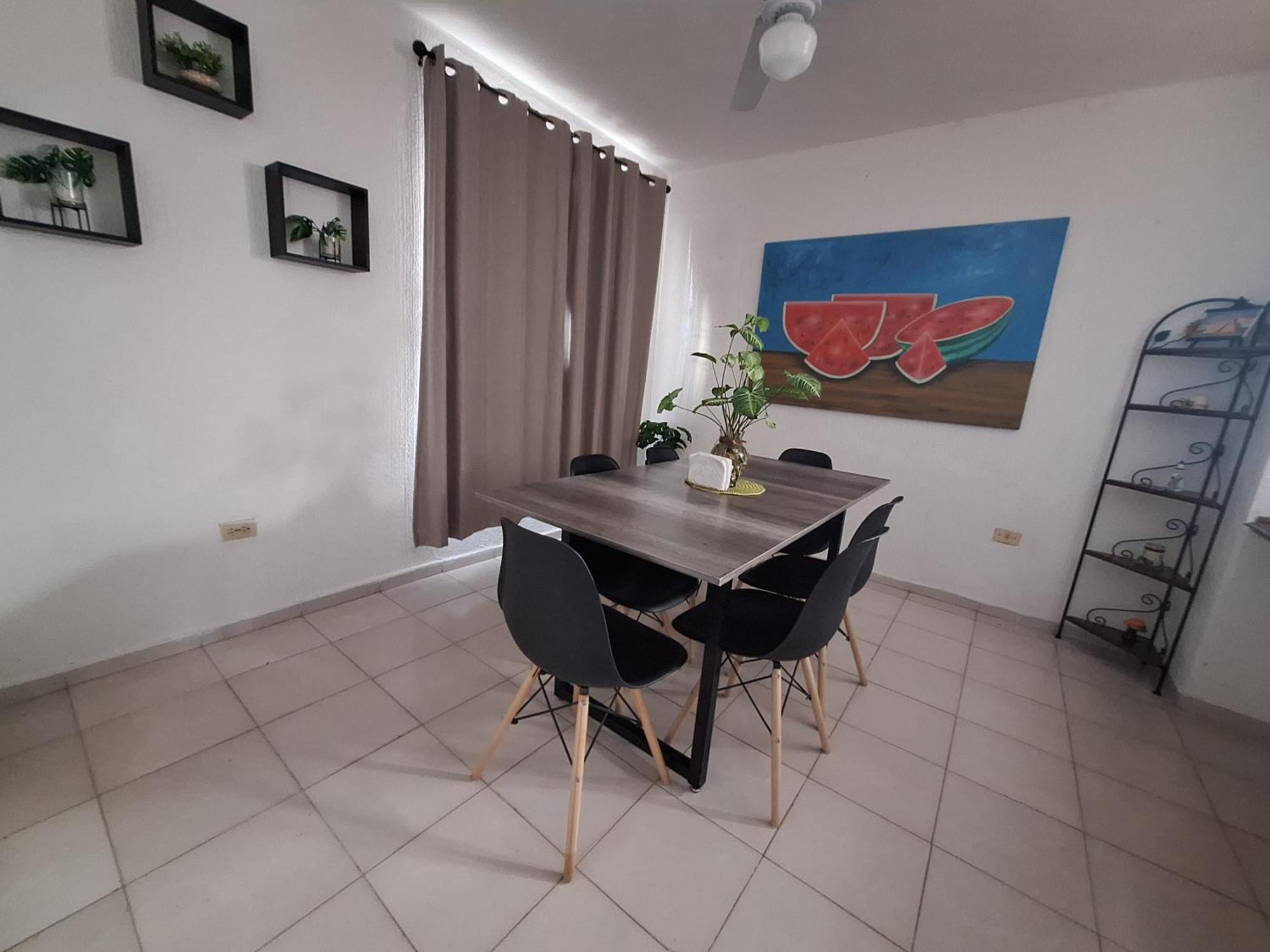 Casa En Puesta Del Sol/excelente Ubicación/2 Hab/wifi/netflix/super Comoda Сasa de vacaciones *