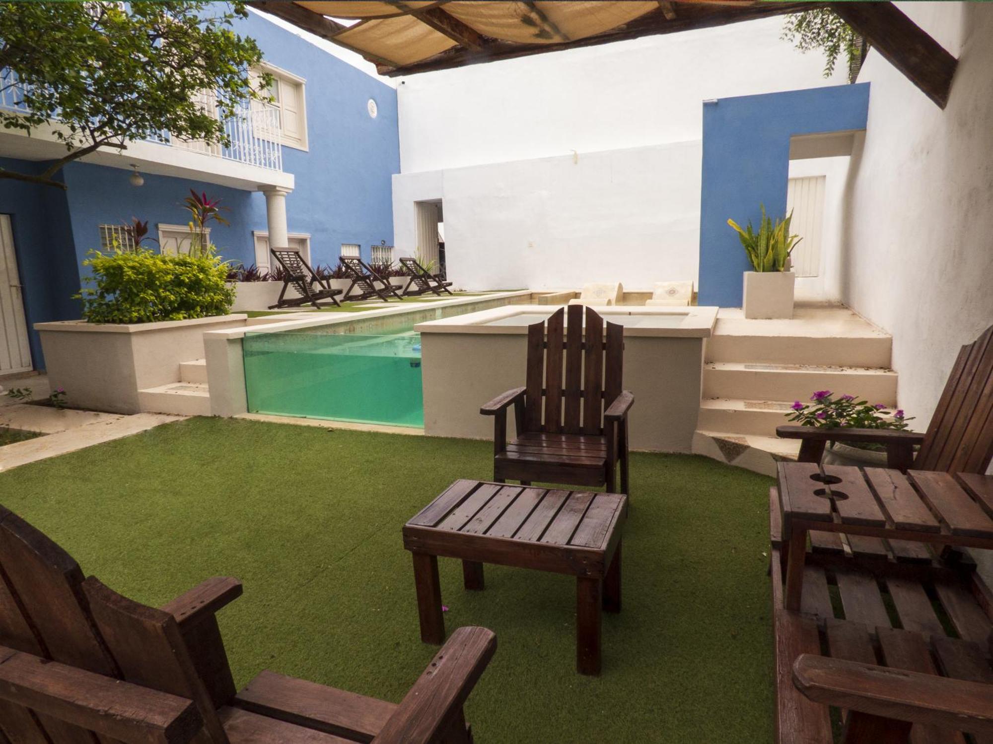 Boutique Flores Y Gemas 4*
