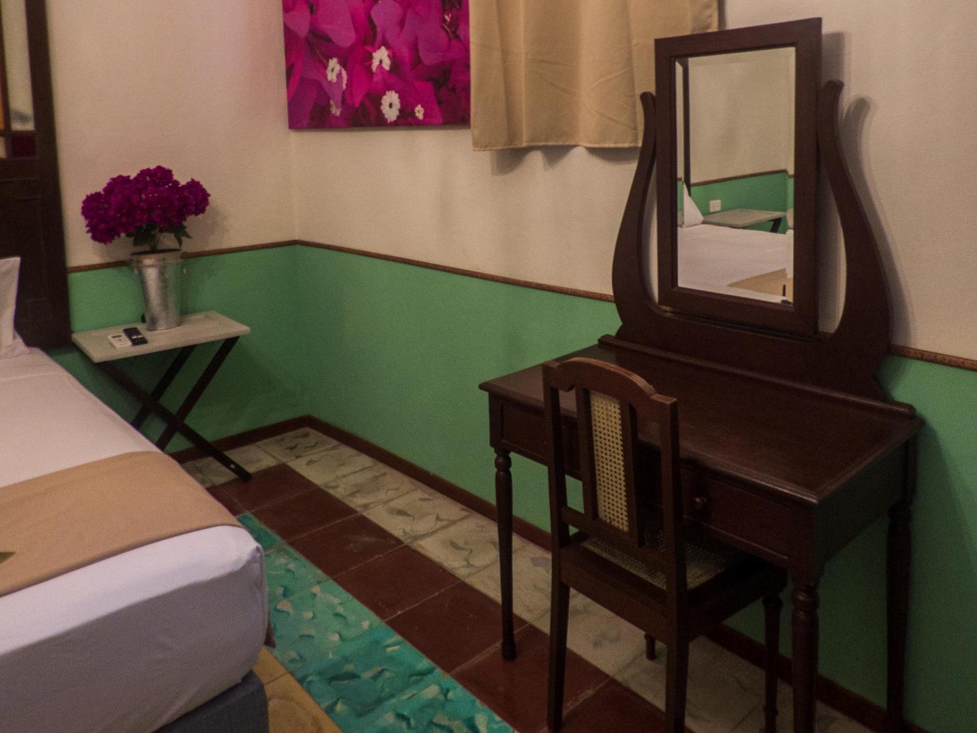 Hotel Boutique Flores Y Gemas Mérida