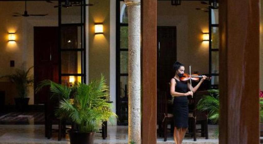 Hotel Boutique By The Museo Mérida