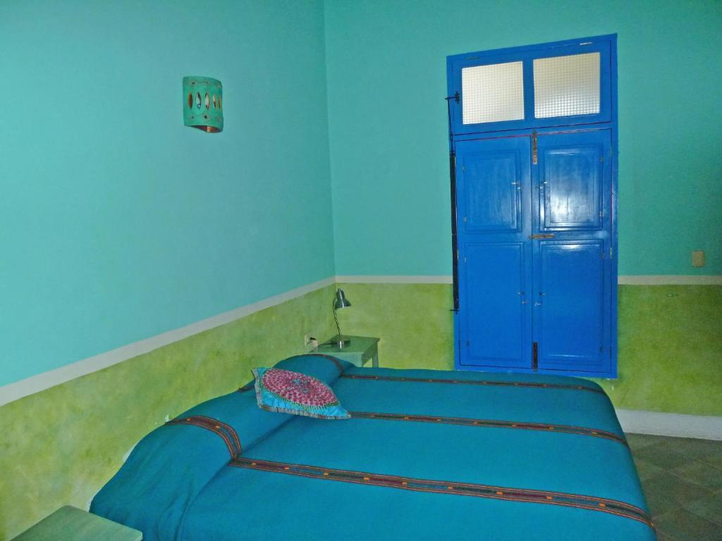 Hotel Medio Mundo 3*