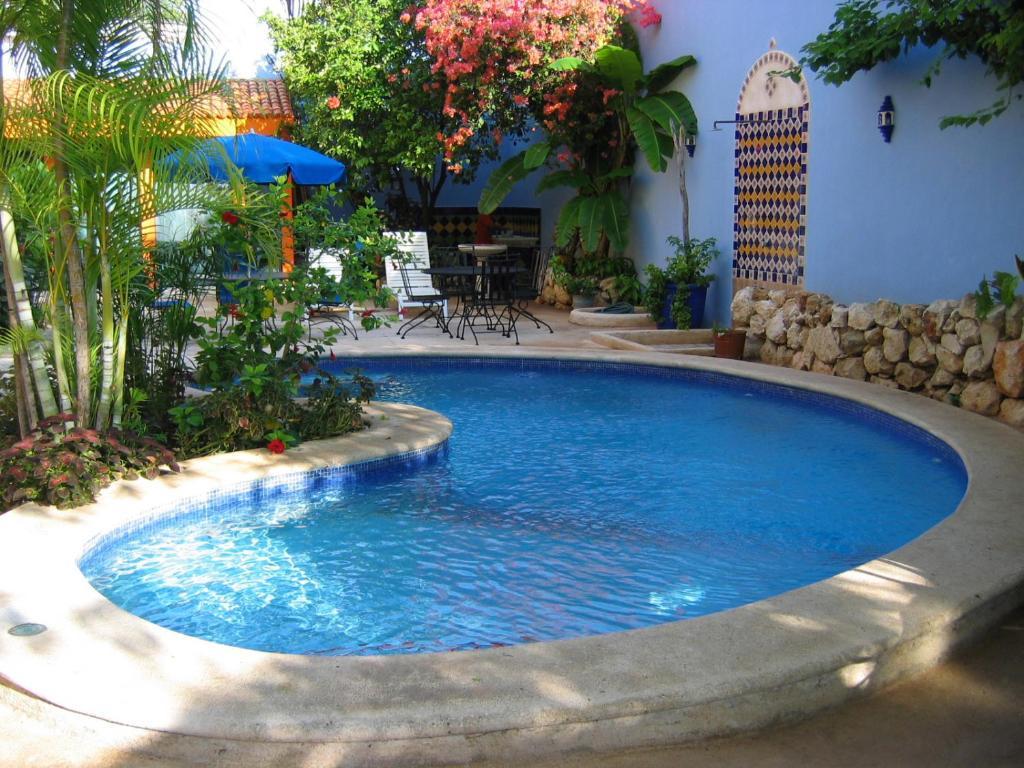 Medio Mundo Hotel