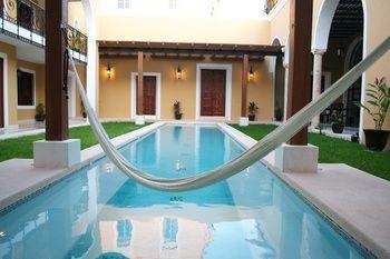 Hotel Boutique By The Museo Mérida